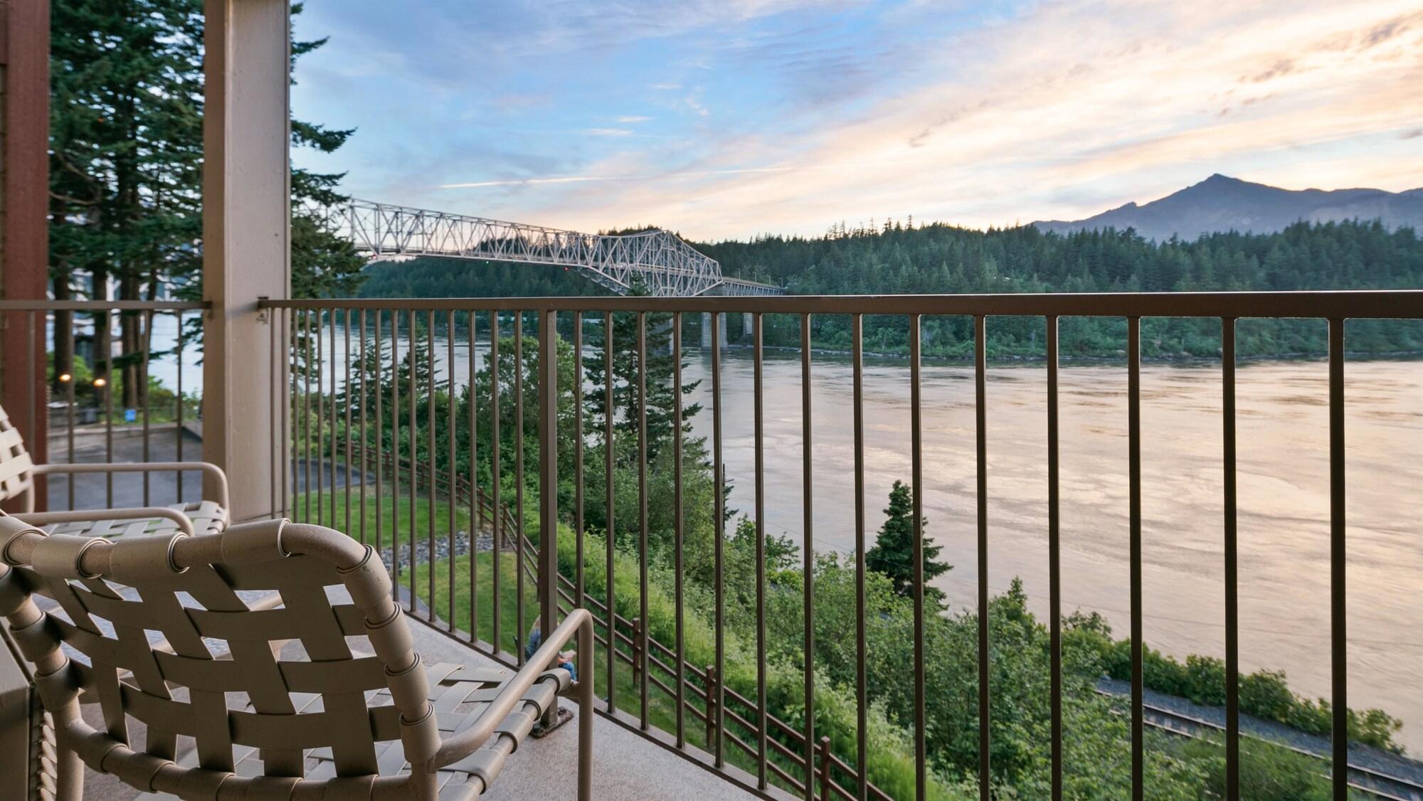 Best Western Plus Columbia River Inn Cascade Locks Εξωτερικό φωτογραφία