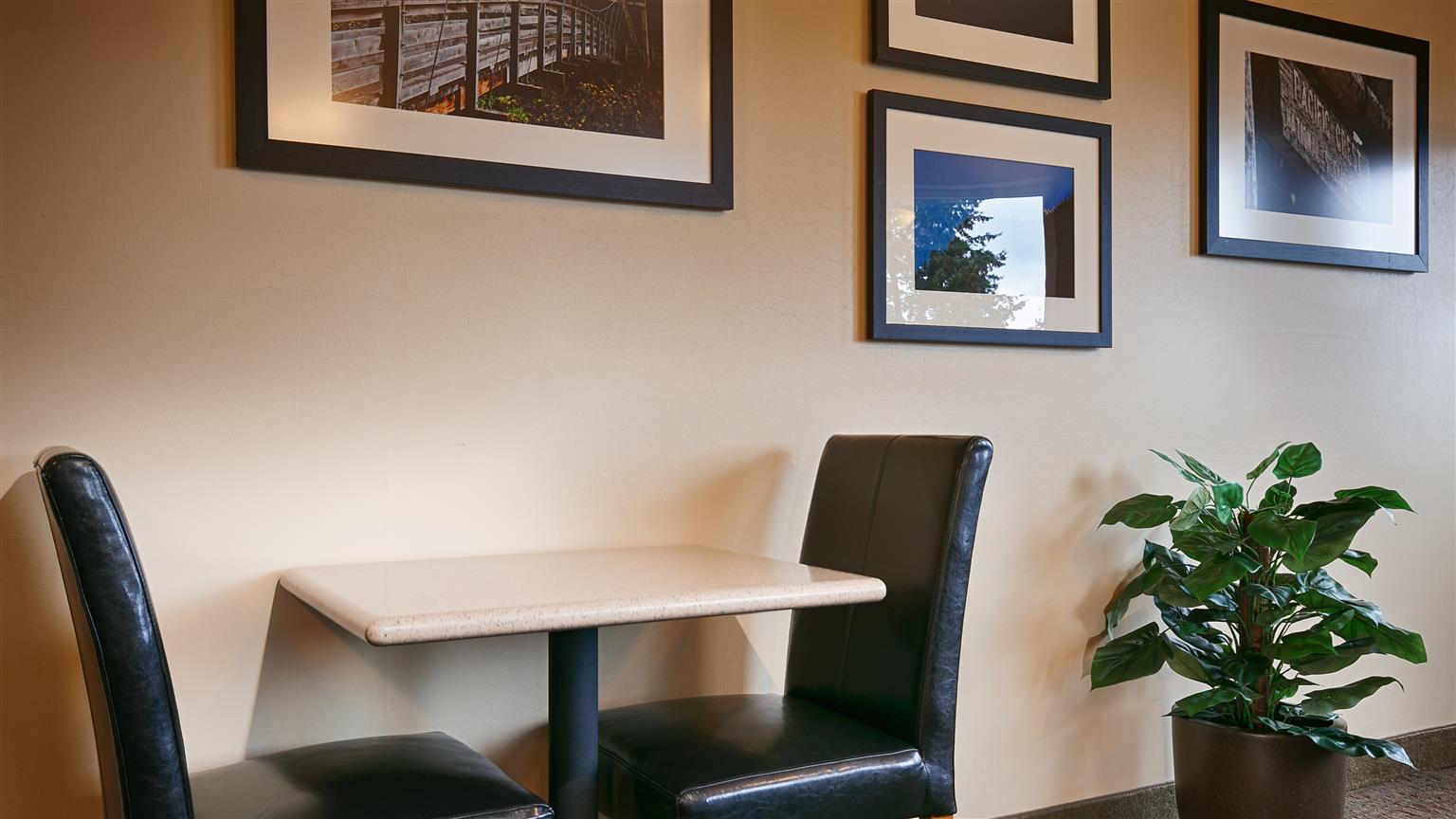 Best Western Plus Columbia River Inn Cascade Locks Εξωτερικό φωτογραφία